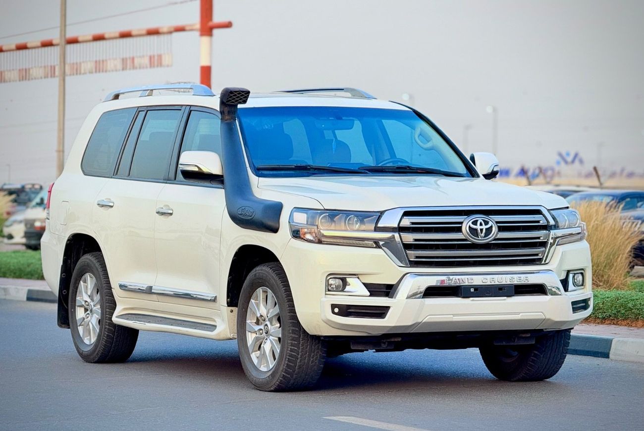 تويوتا لاند كروزر 2020 Model LHD DIESEL ENGINE FULL OPTION