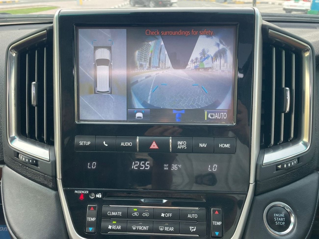 تويوتا لاند كروزر VXR Sahara 2021 Model RHD DIESEL ENGINE FULL OPTION