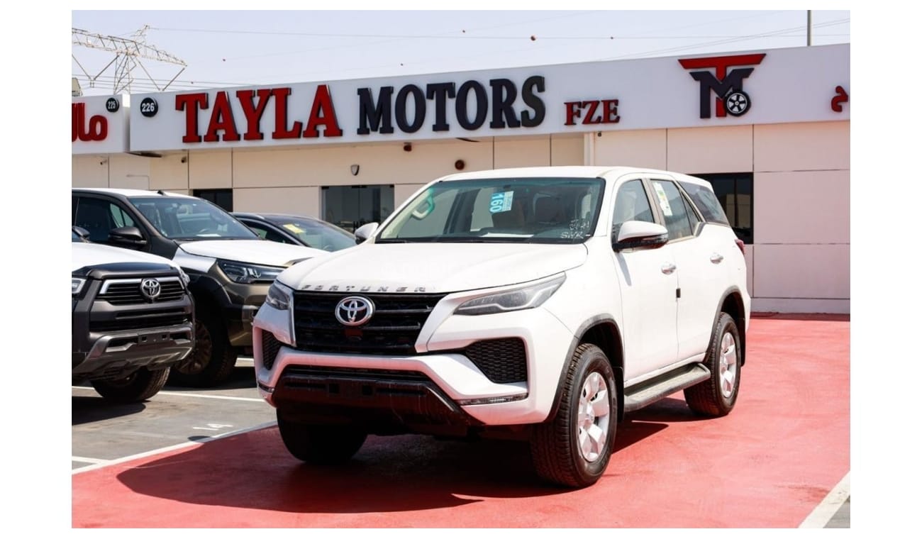 تويوتا فورتونر TOYOTA FORTUNER 2.7 AT CLIMATE CONTROL WHITE 2023