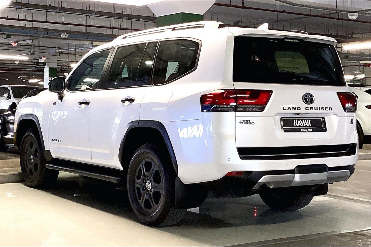 Toyota Land Cruiser GR - Sport | National Day Celebration | Guaranteed Warranty | 0 Down Payment