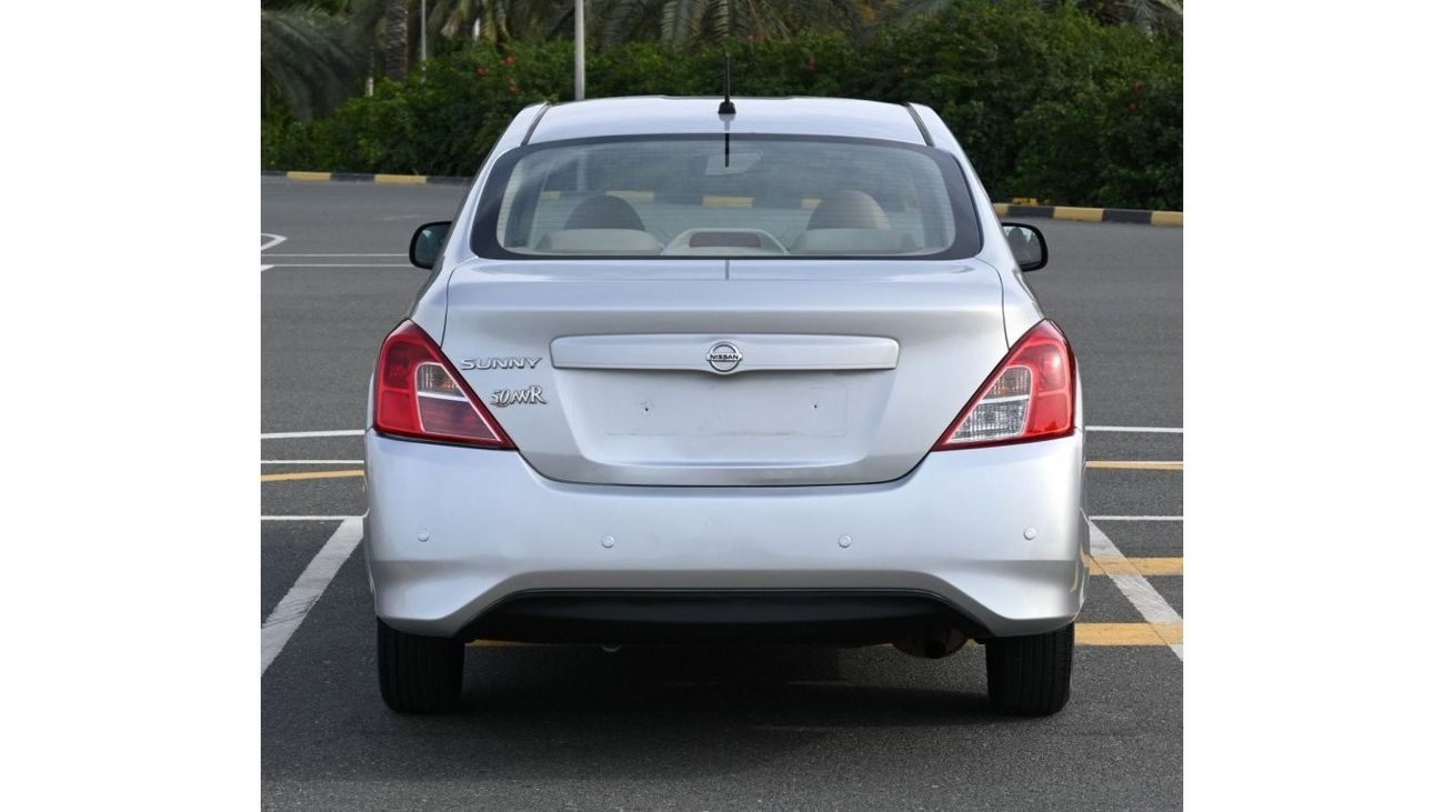 نيسان صني SV نيسان صني 2019 خليجي بحالة ممتازة بدون حوداث