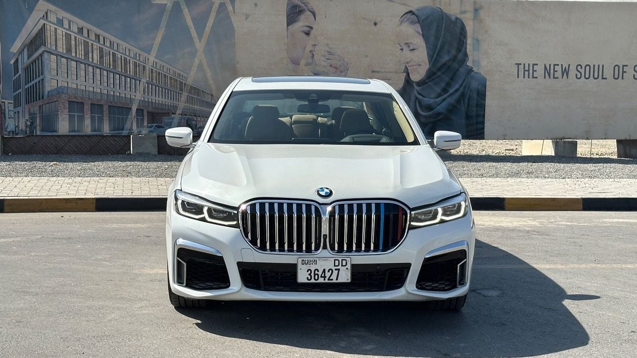 بي أم دبليو 740i 