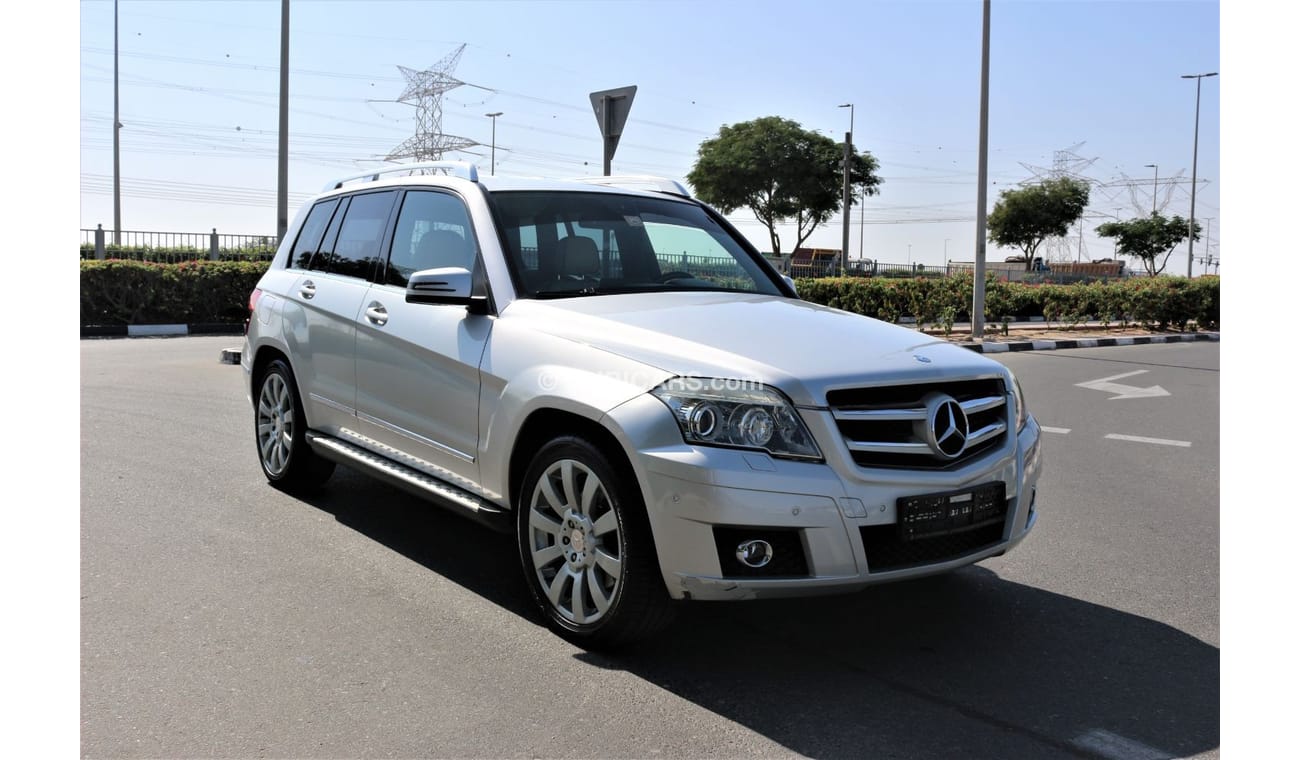 Mercedes-Benz GLK 350 MERCEDES GLK350 GULF SPACE