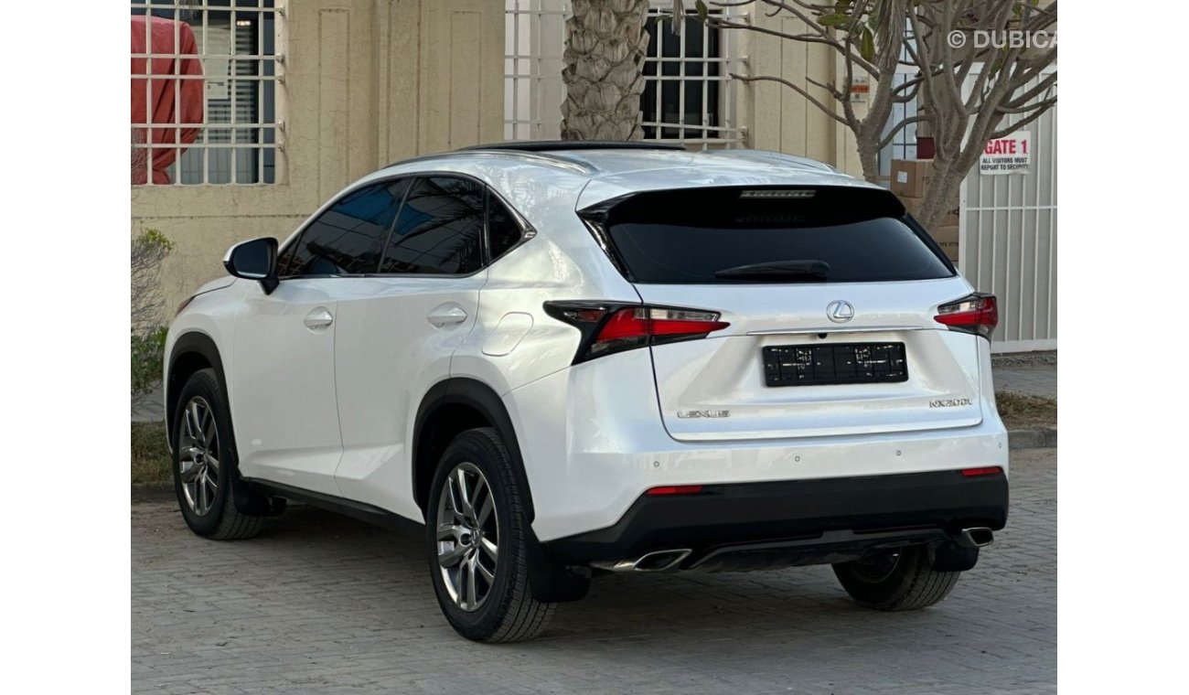 Lexus NX200t Platinum