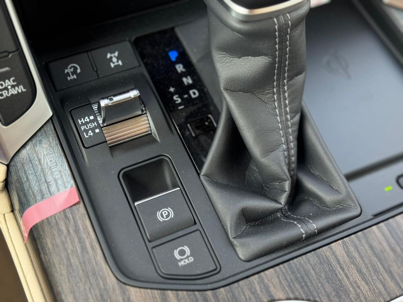 Toyota Land Cruiser LAND CRUISER VX 4.0L 2025