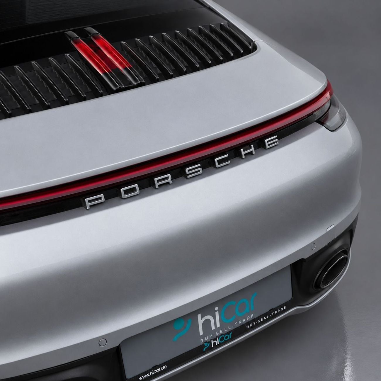 Porsche 911 CARRERA