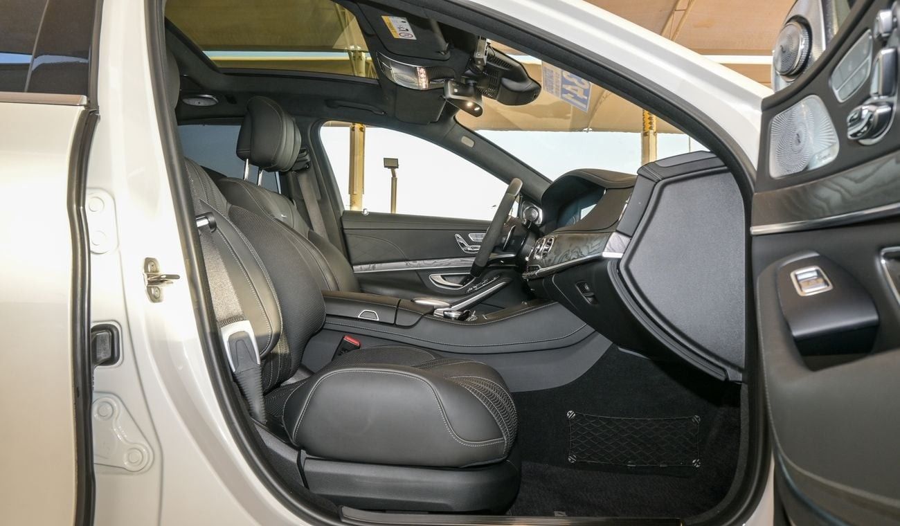 Mercedes-Benz S 63 AMG V8 Biturbo 4M