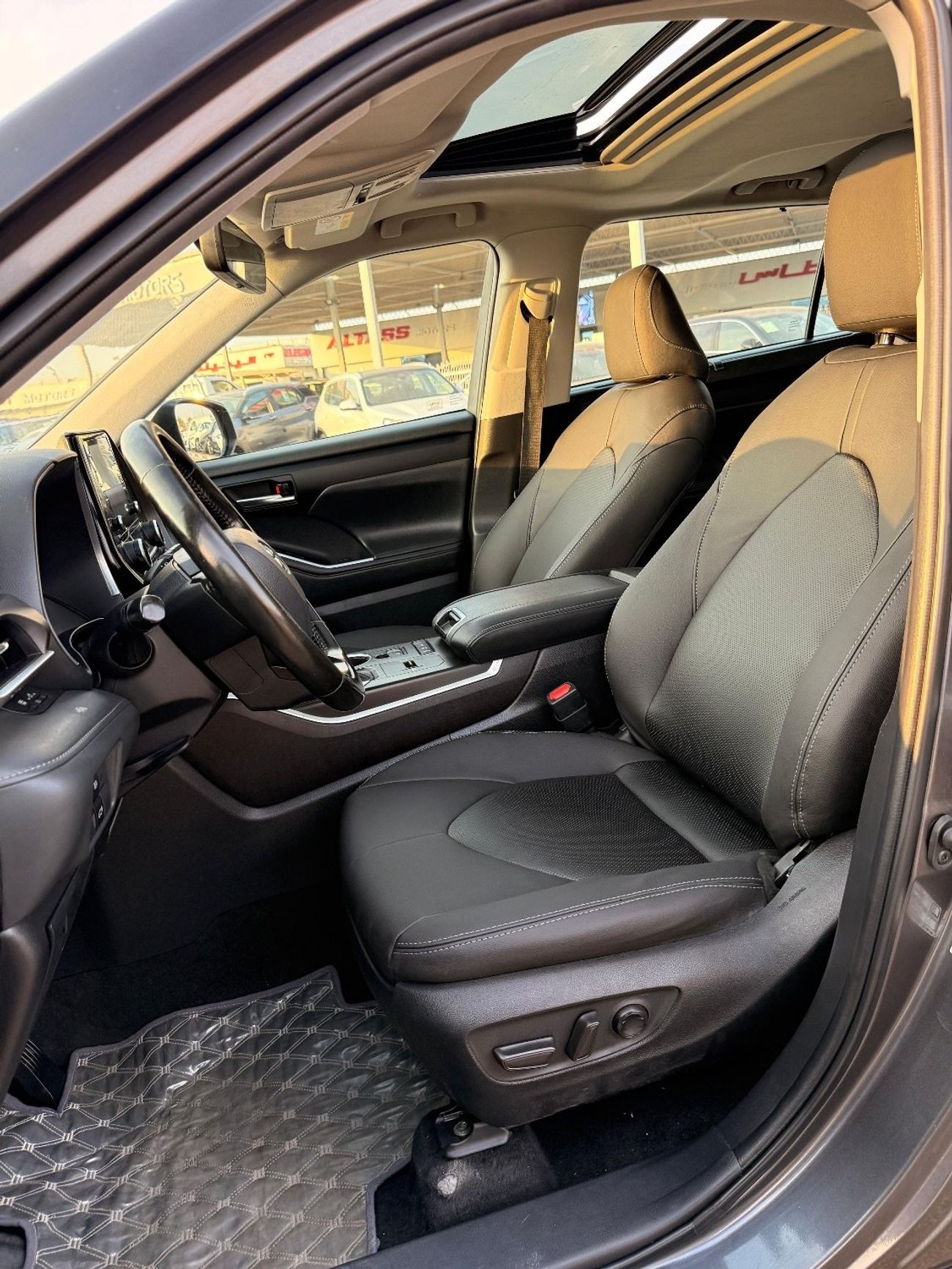 تويوتا هايلاندر GLE 2.5L