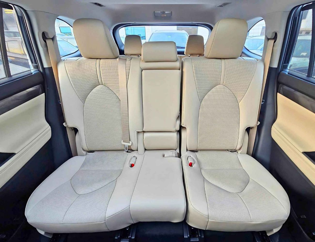 Toyota Highlander 2.5L V4 LIMITED HYBRID / FULL OPTION / PANORAMAIC / POWER SEATS (CODE # HLH25LO)