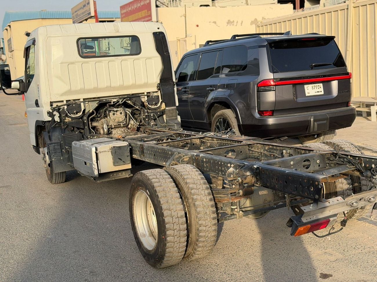 Mitsubishi Fuso Canter V4 DIESEL RIGHT HAND