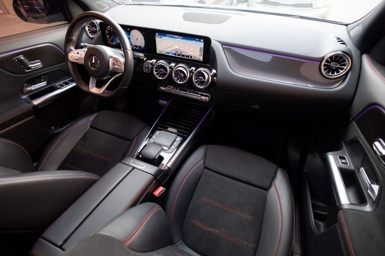 Mercedes-Benz GLA 200 Premium 1.4L Mercedes-Benz GLA200 AMG 2021 GCC under Agency Warranty with Flexible Down-Payment.