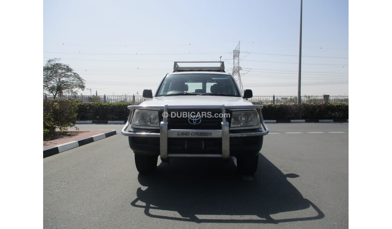 تويوتا لاند كروزر تويوتا لاند كروزر مقود يميني 2007 جير عادي ديزل