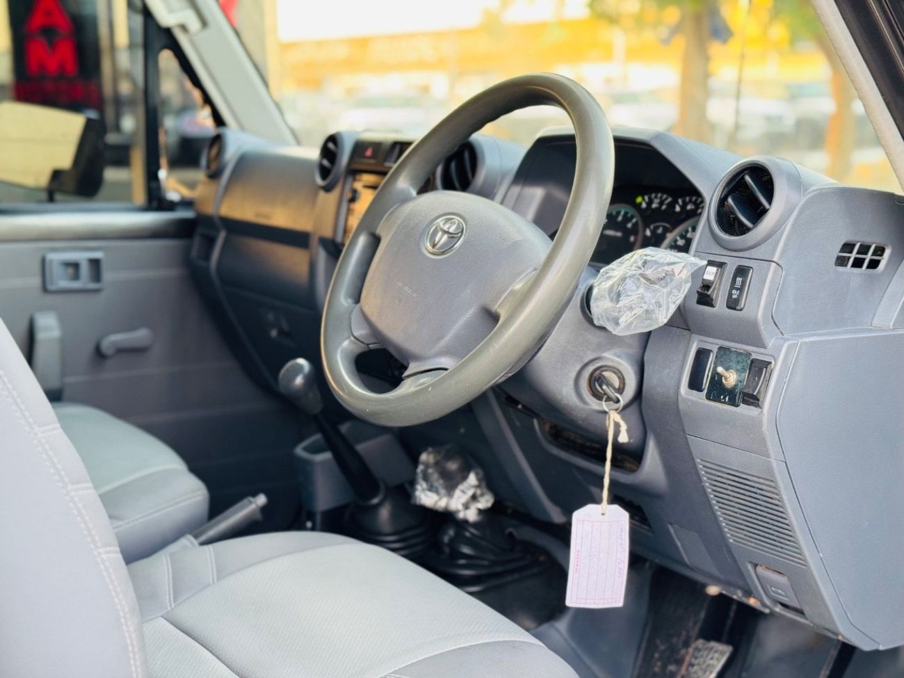 Toyota Land Cruiser Pick Up Toyota Land Cruiser pickup single cabin 2014 v8 diesel RHD