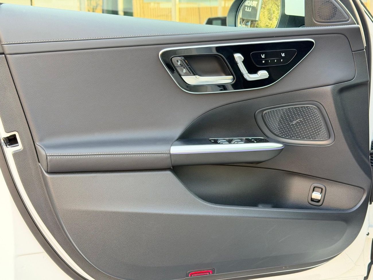 مرسيدس بنز C 200 Premium 2.0L