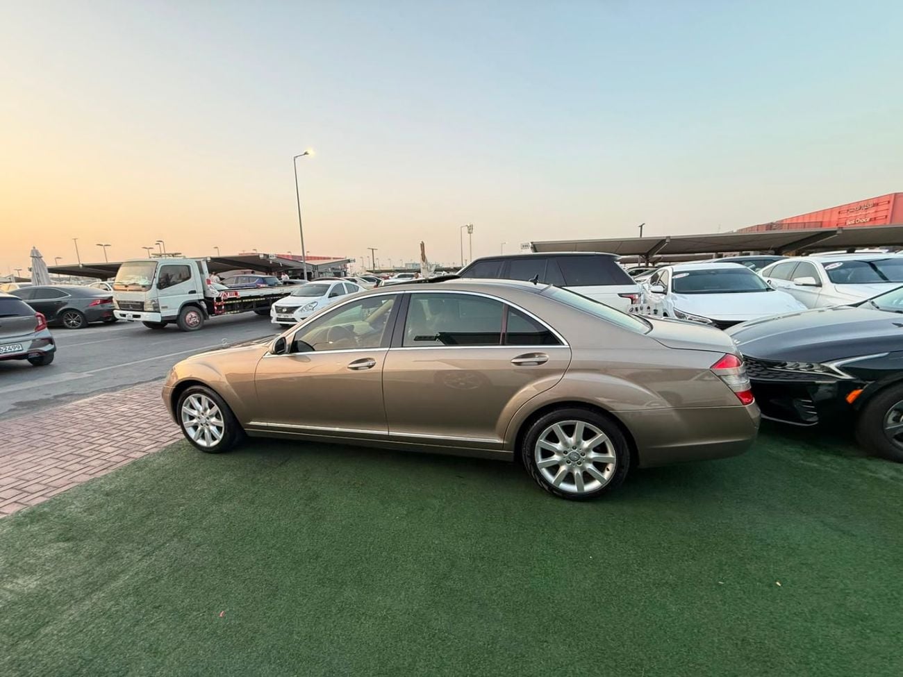 Mercedes Benz S350 LWB Panoramic sunroof, first owner