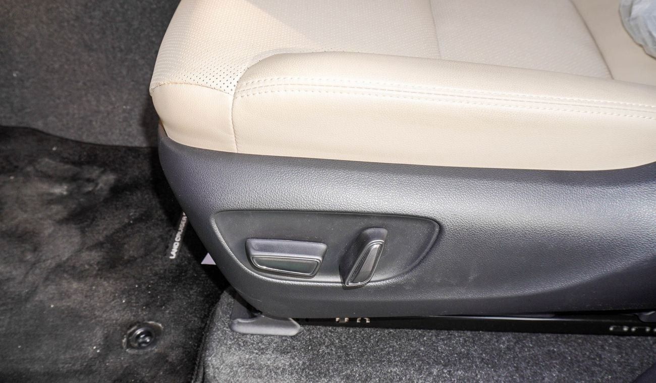 Toyota Prado 2.4L GXR TWIN TURBO ( Local Al FUTTAIM)