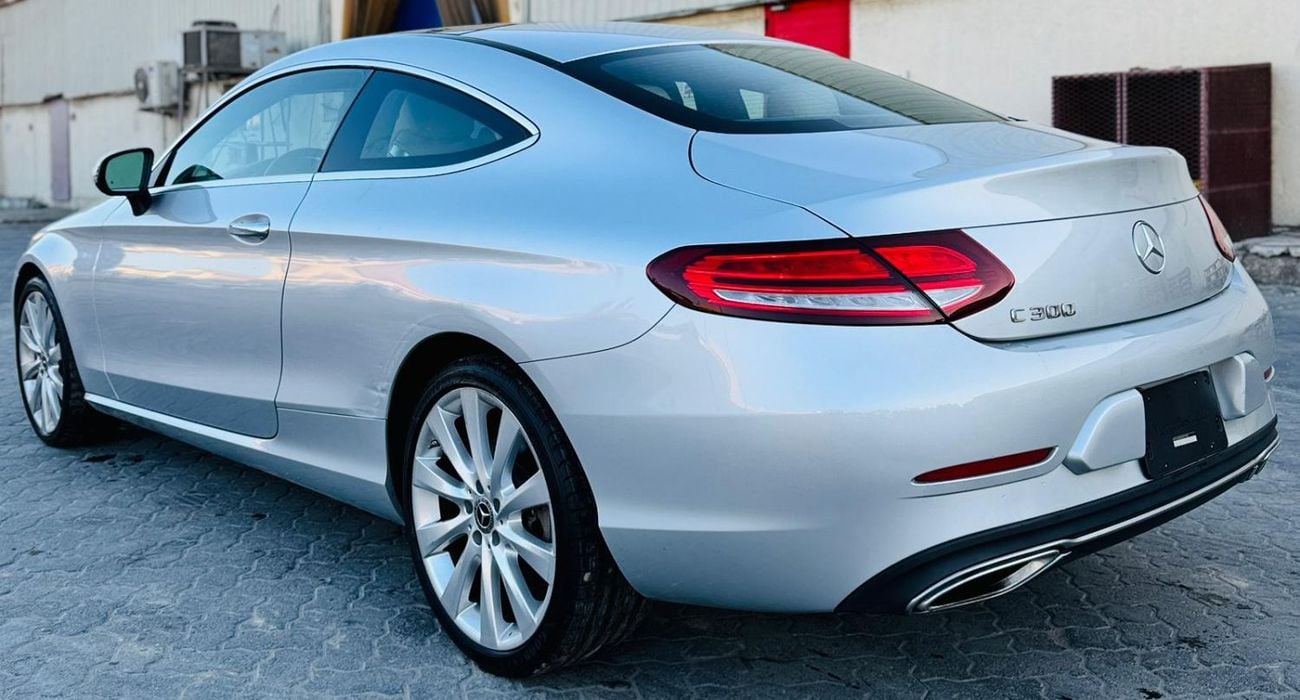 مرسيدس بنز C 300 STD