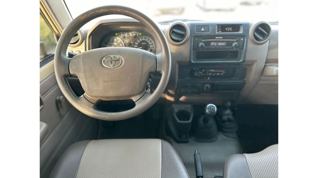 Toyota Land Cruiser Pick Up DOUBLE CABIN PICKUP | LHD | 4.0L PETROL ENGINE | 2013 | 4 X 4