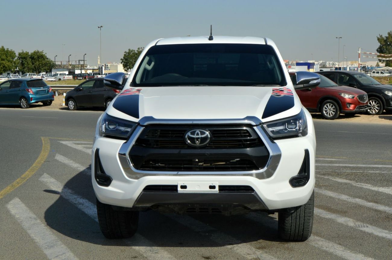 تويوتا هيلوكس DLS Double Cabin  Right Hand Drive  Year: 2020 Engine:  2.8L/ V4