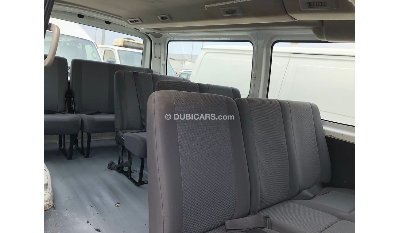 Nissan Urvan Nissan Urvan Nv350 13 seater,Model:2013. Excellent Condition