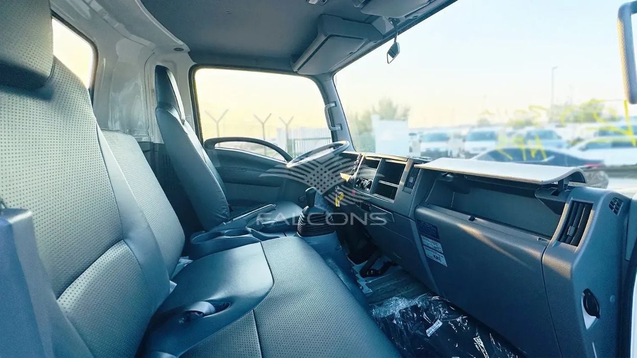 Isuzu NPS ISUZU NPS 71H 4.6L CHASSIS 4X4 MT