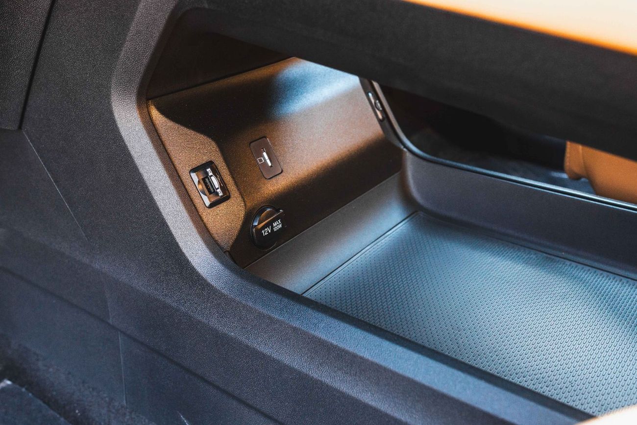 Changan Uni K CHANGAN UNI-K 2025 – 2.0L Turbo, AWD, Petrol ( Nardo Grey ) FOR EXPORT ONLY