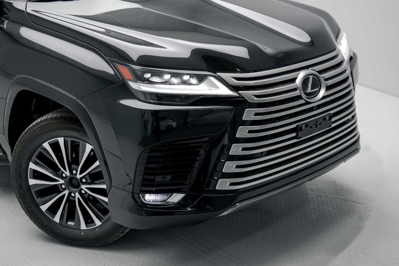 لكزس LX 600 LX6UR 3.5 لتر - أسود جرافيتي من الداخل قرمزي | للتصدير فقط