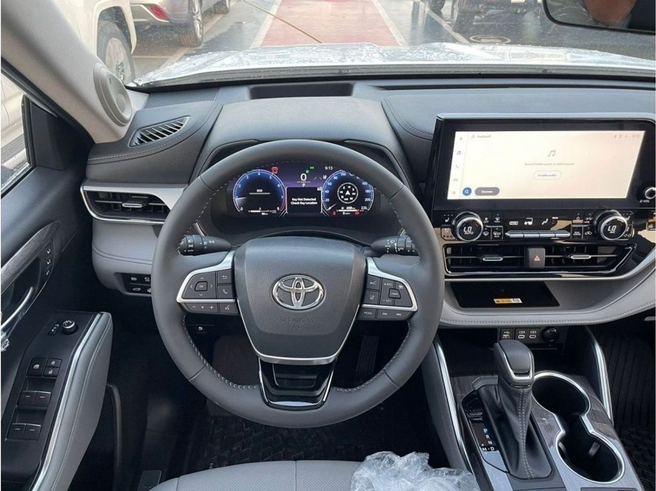 تويوتا هايلاندر 2024 TOYOTA HIGHLANDER PLATINUM 2.5L petrol AUTOAMTIC SUNROOF AWD ZERO KM