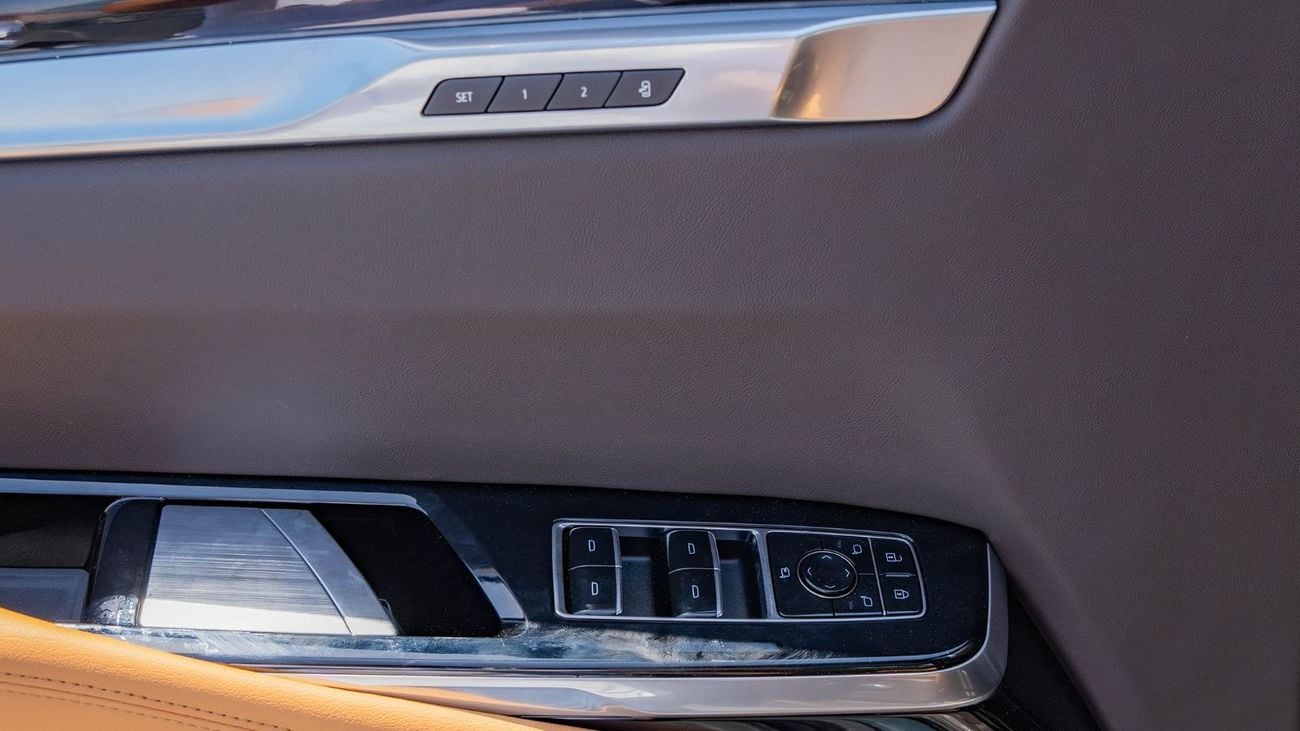 كاديلاك إسكالاد 2026 Cadillac Escalade Premium Luxury 6.2L V8 AT Petrol