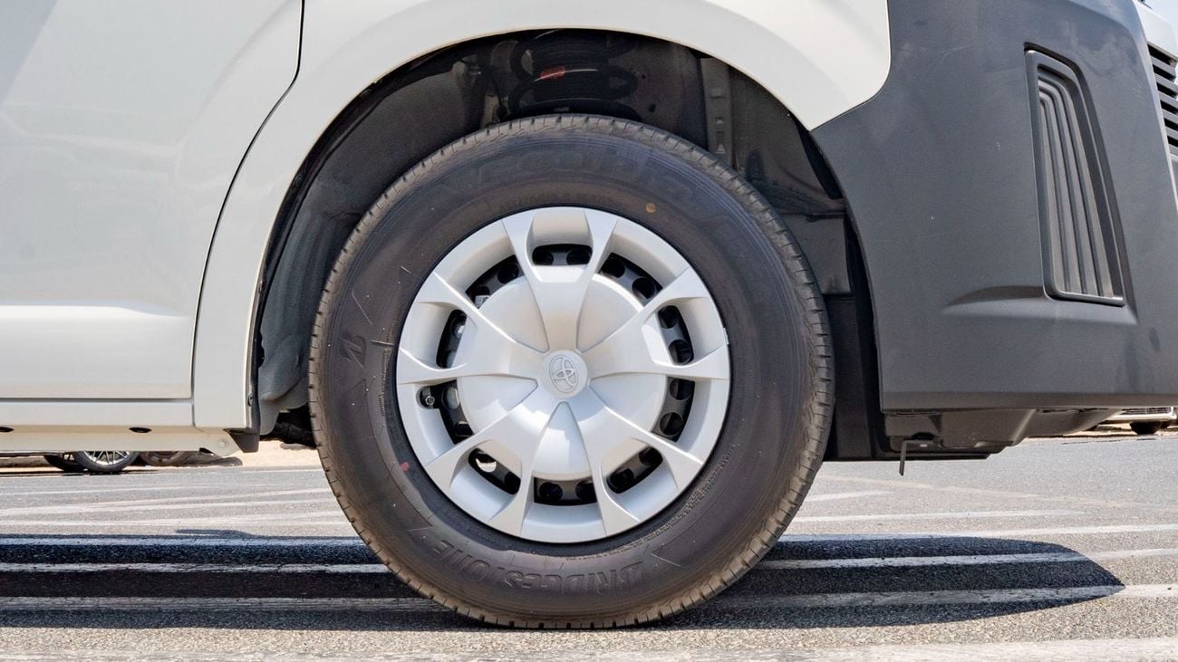 تويوتا هاياس 2026 Toyota Hiace 3.5L AT Petrol High Roof Cargo RWD