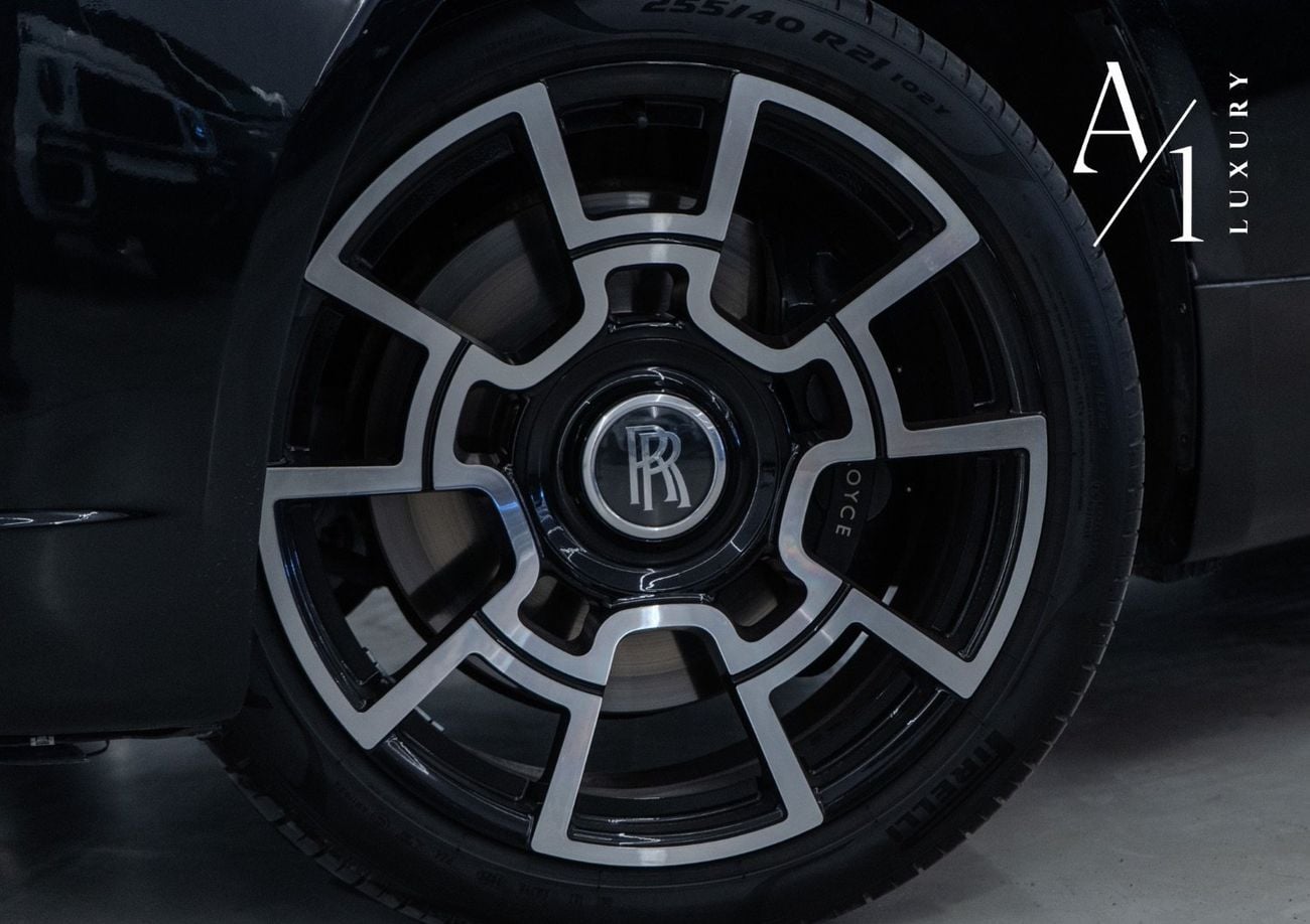 Rolls-Royce Wraith 2015 Rolls Royce Wraith, Converted To 2018 Black Badge, Fully Loaded, Excellent Condition, GCC Spec