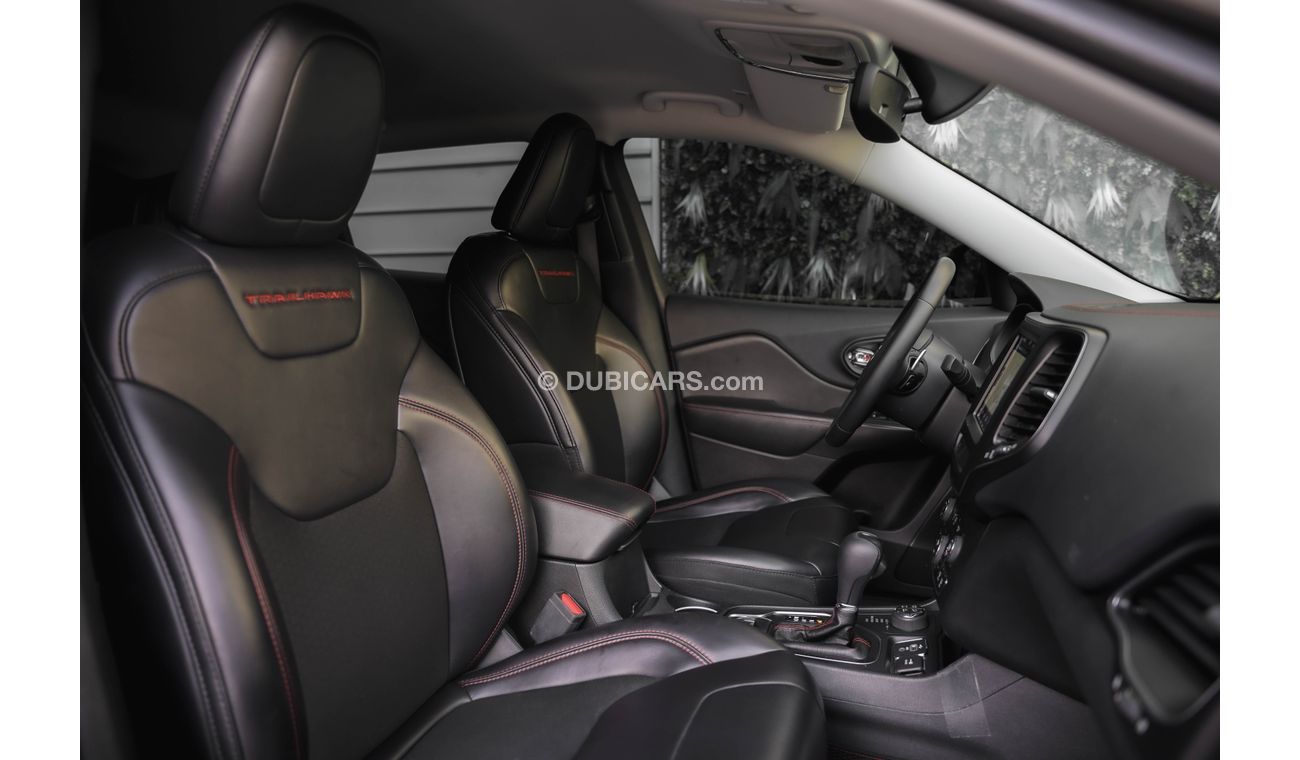 Jeep Cherokee V6 Trailhawk | 1,858 P.M  | 0% Downpayment | Fantastic Condition!