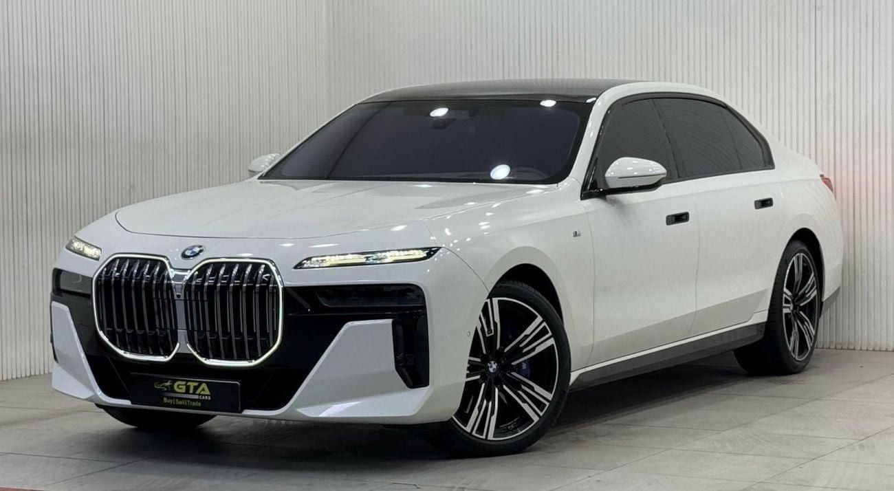 BMW 760Li 2023 BMW 760i M-Sport, 5 Years BMW Warranty, 2028 BMW Service Pack, Fully Loaded, GCC