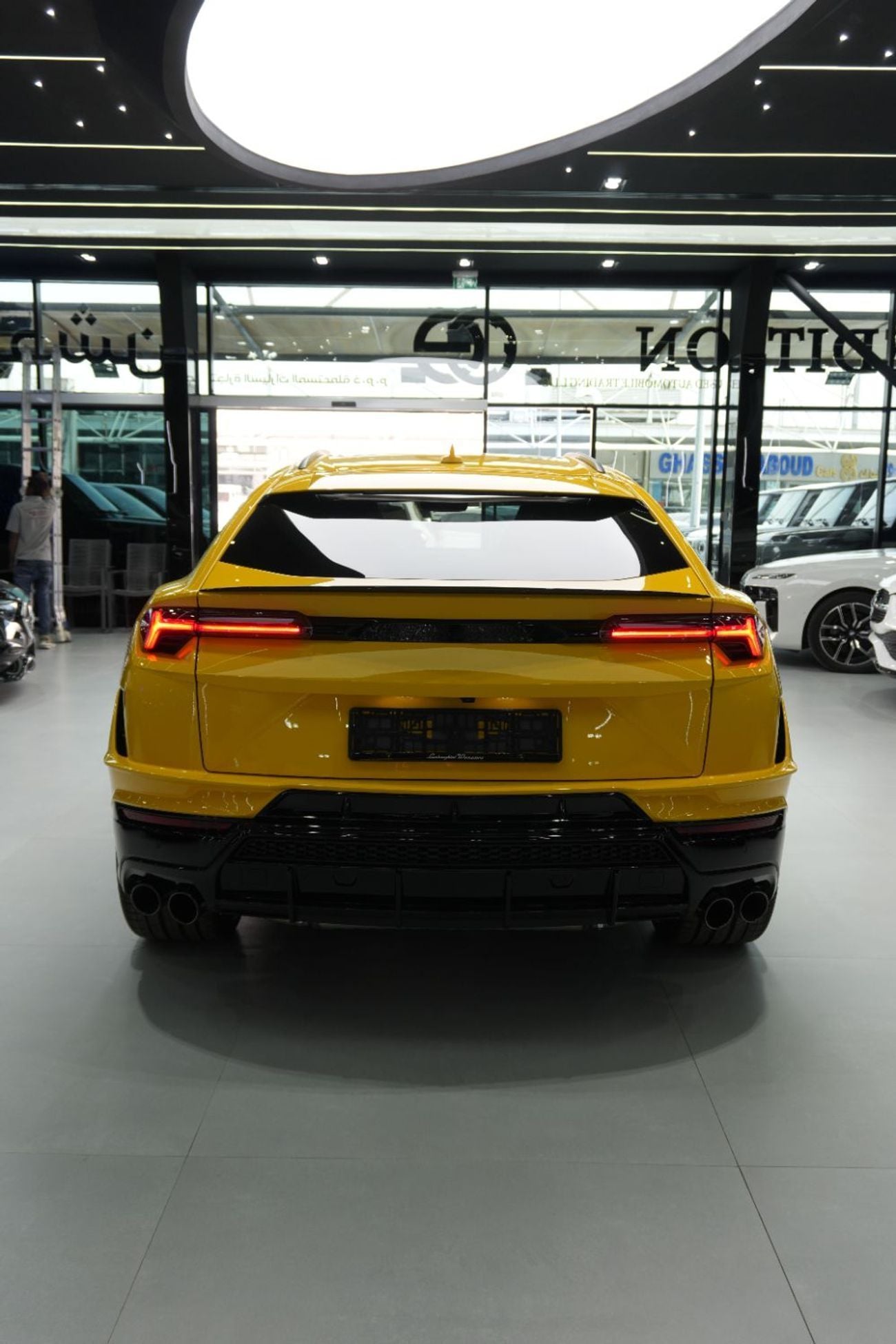لامبورغيني اوروس STD S 4.0T V8