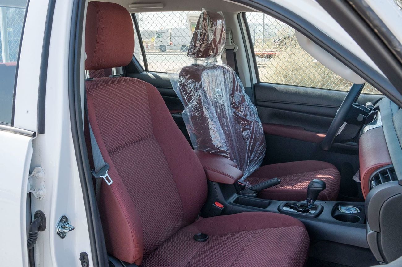 Toyota Hilux 2026 Toyota Hilux DLX 2.4 Diesel AT