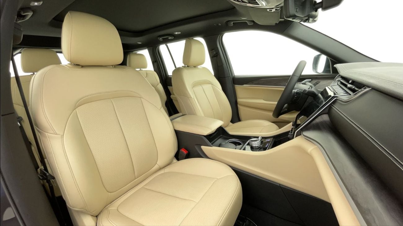 جيب جراند شيروكي 3.6L 2024 | 0 DP | 2170/Month | 30 Day Return | Service History