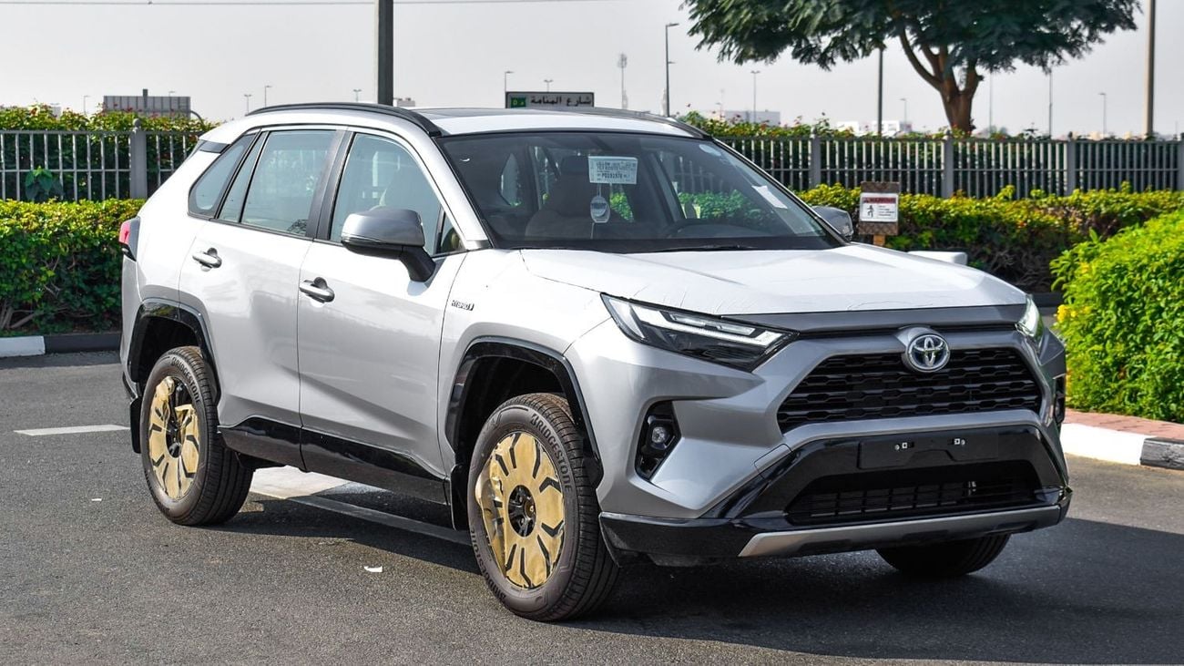 Toyota RAV4 Ramadan Offer | Toyota Rav4 XLE 2.5L 4x4 Sunroof | Hybrid | 2023 (EXPORT)