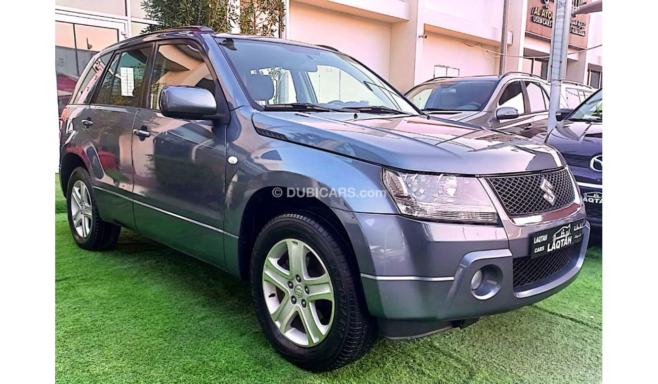 Suzuki Grand Vitara 4 cylinder, Gulf model, 2008, paint, agency, agency checks, cruise control, cruise control, in excel
