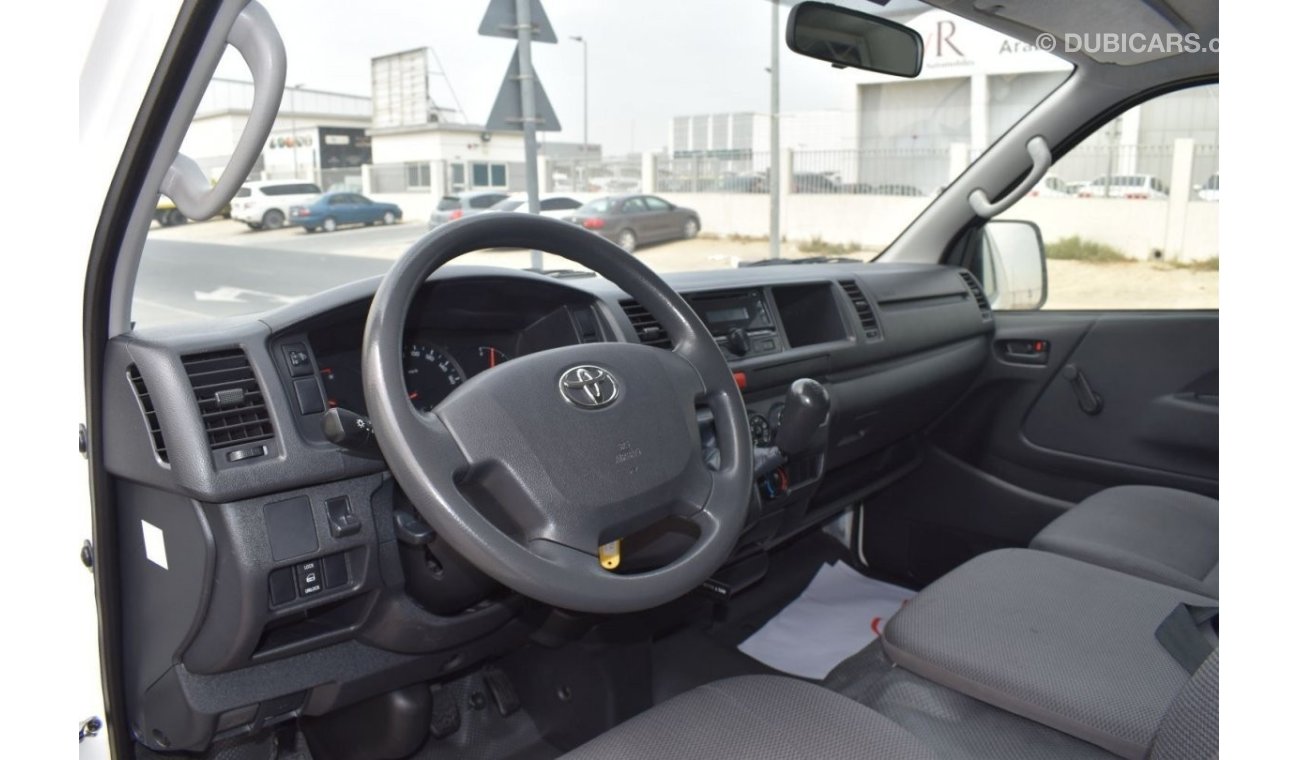 Toyota Hiace TOYOTA HIACE HIGHROOF 2016