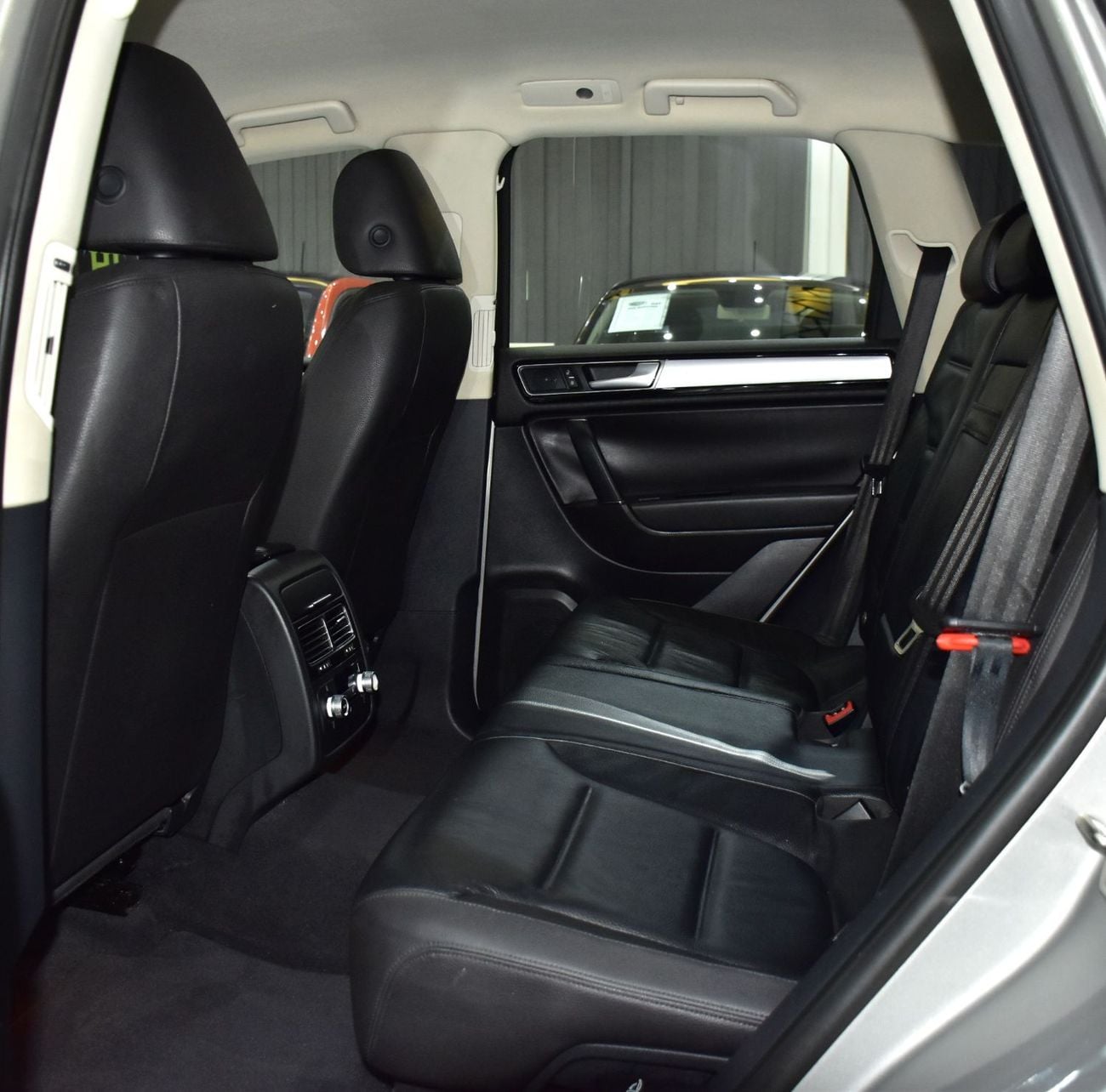 Volkswagen Touareg EXCELLENT DEAL for our Volkswagen Toaureg ( 2016 Model ) in Silver Color GCC Specs