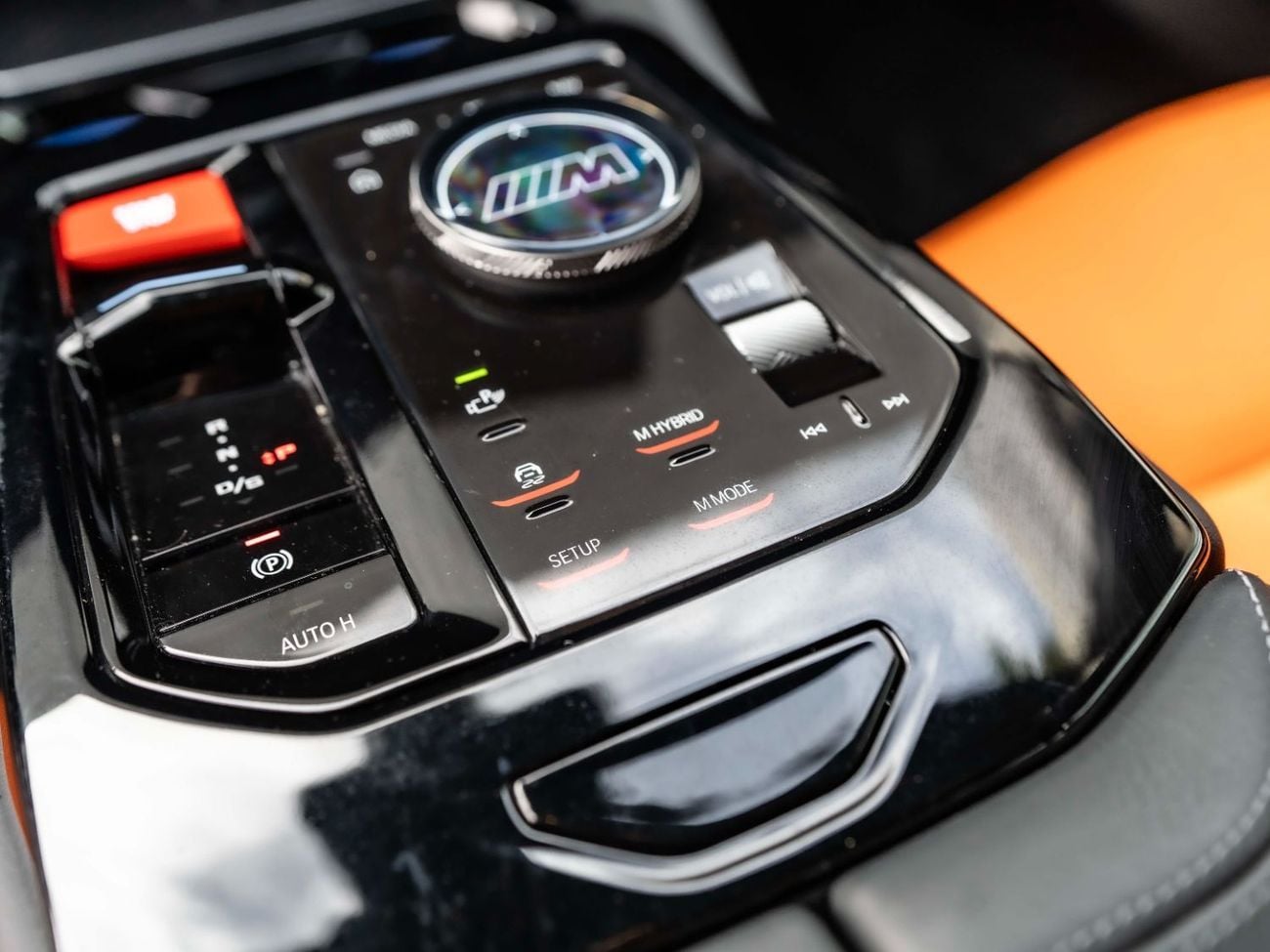 بي أم دبليو M5 STD