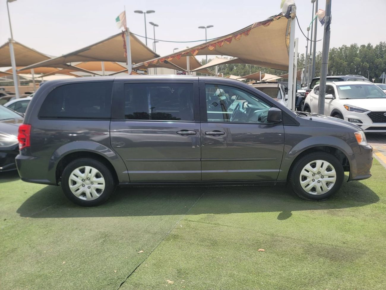 دودج جراند كارافان