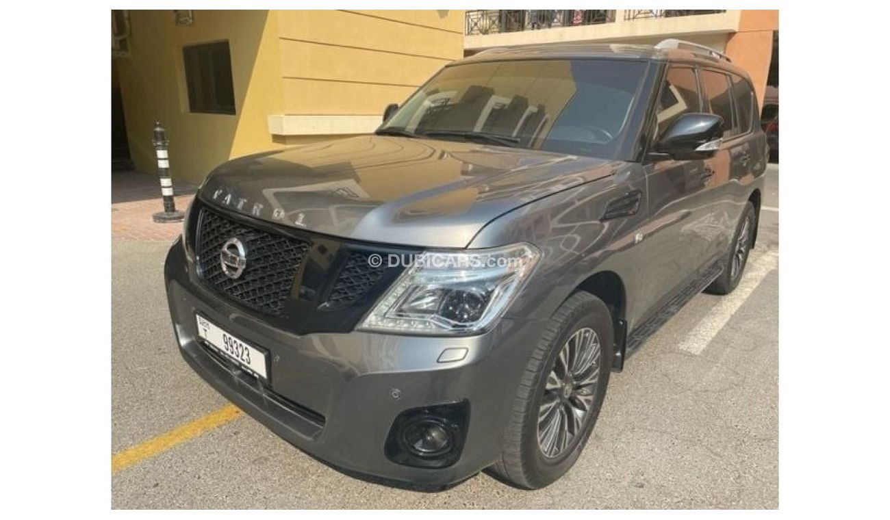Nissan Patrol LE Platinum NISSAN PATROL PLATINUM LE 400HP 2015 GCC PLATINUM SINGLE OWNER IN MINT CONDITION