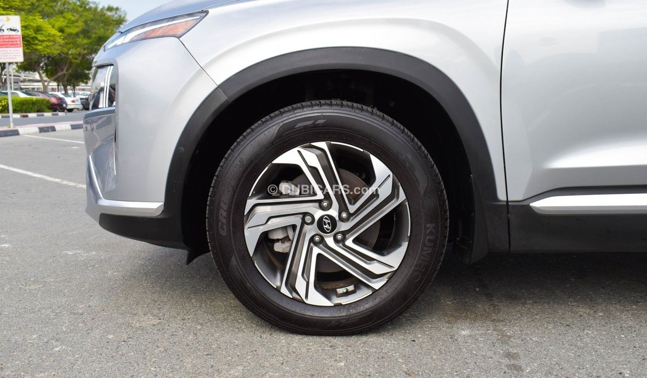 هيونداي سانتا في