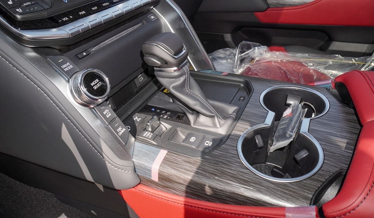 تويوتا لاند كروزر GR Sport TWIN TURBO 3.3L Diesel