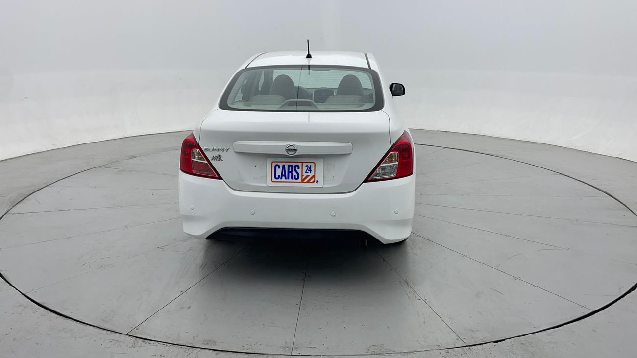 نيسان صني SV 1.5 | بدون دفعة مقدمة | اختبار قيادة مجاني للمنزل