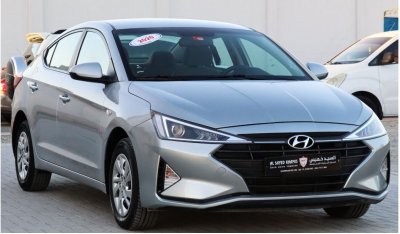 Hyundai Elantra GL Hyundai Elantra 2020 GCC in excellent condition without accidents