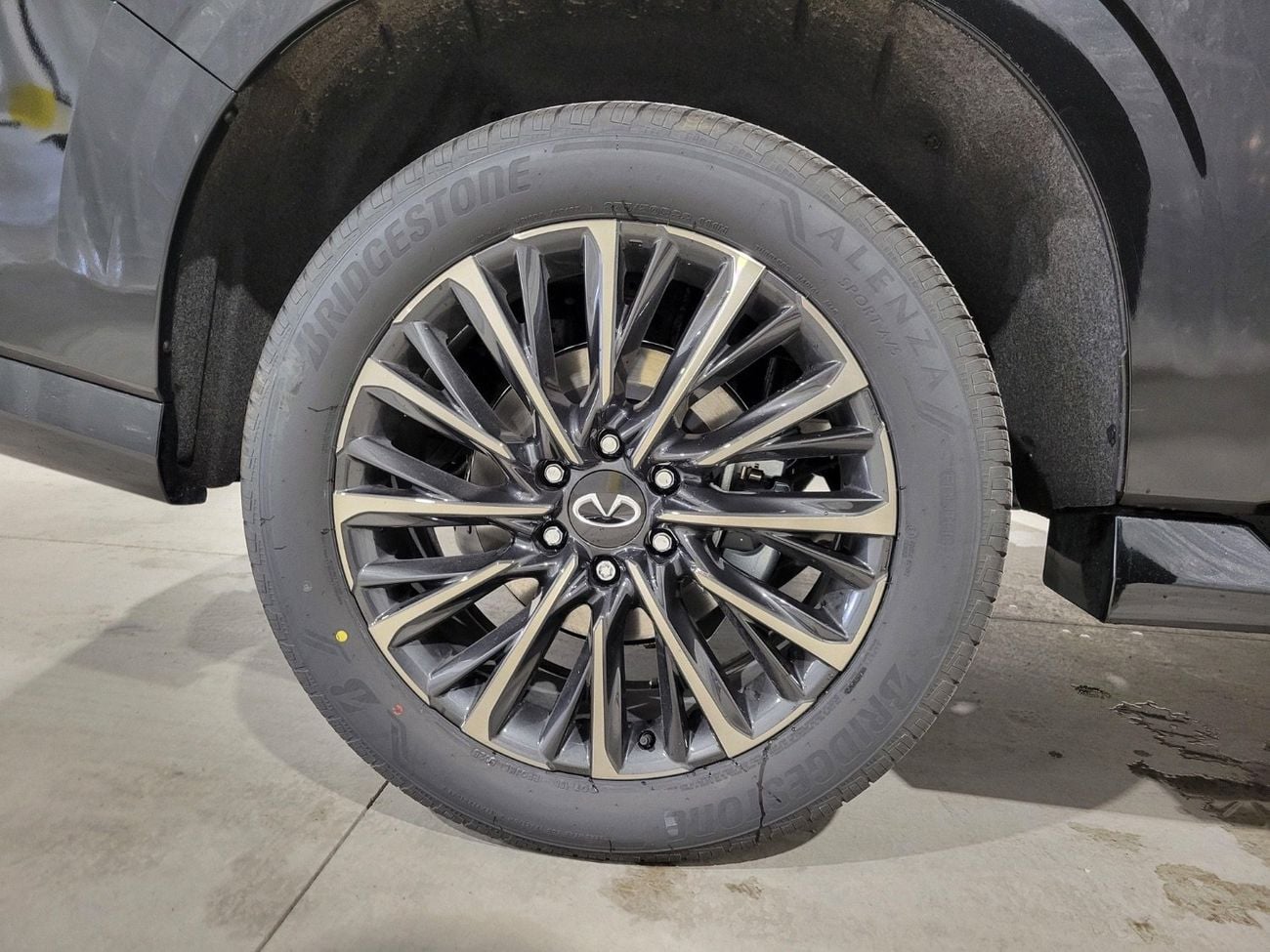 Infiniti QX80 Autograph Captain Chairs 3.5L