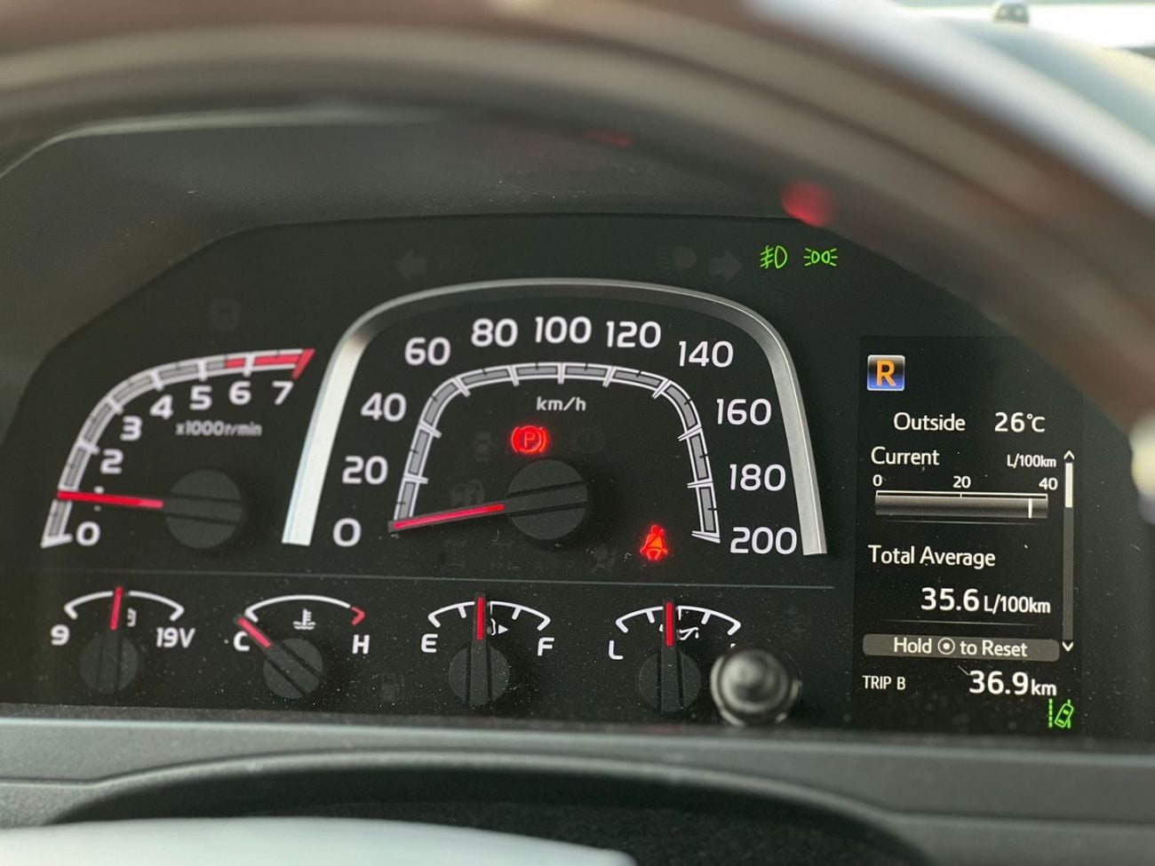 تويوتا لاند كروزر 70 Toyota Land Cruiser LC 76 4.0 2025