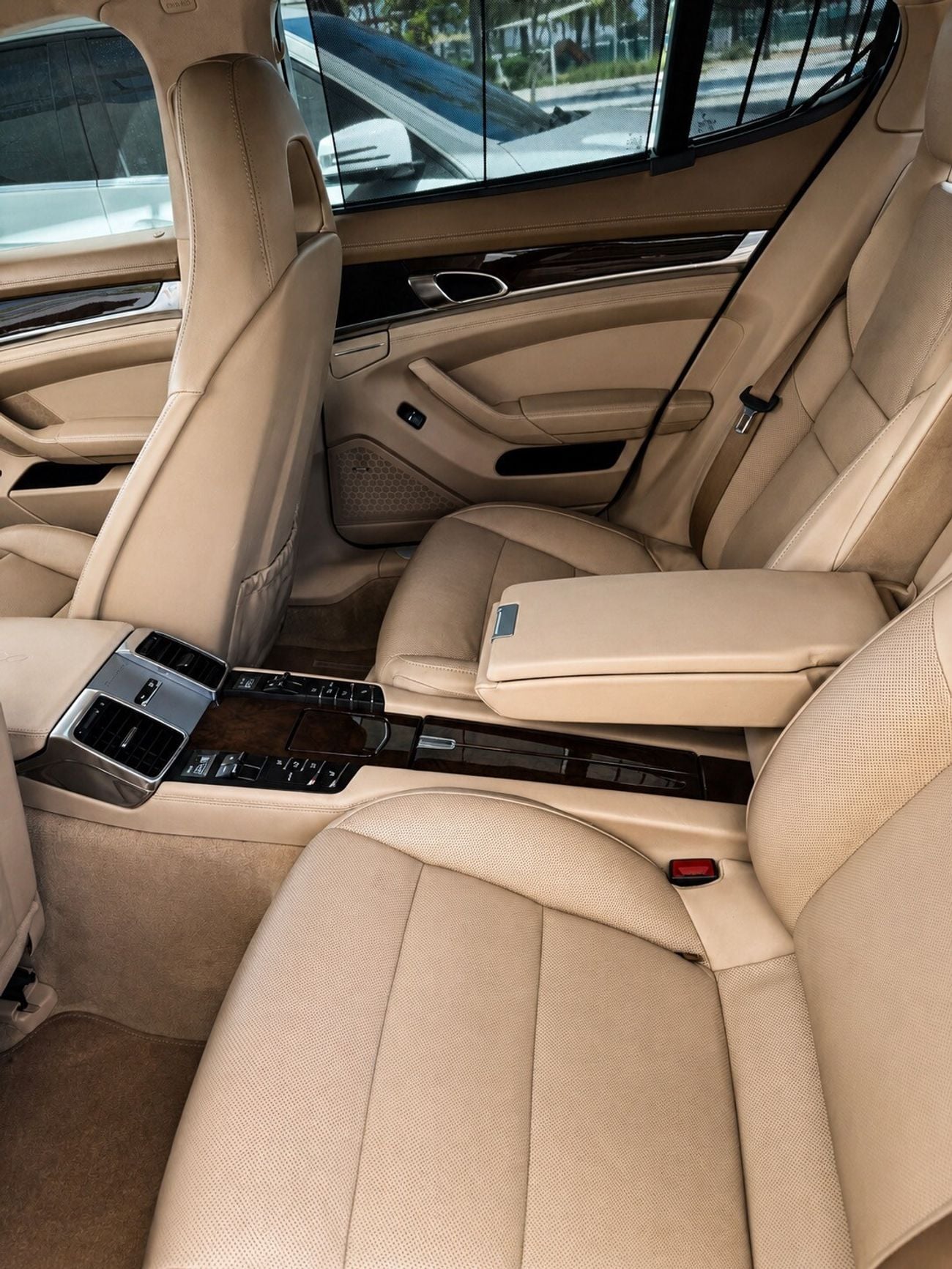 Porsche Panamera TURBO